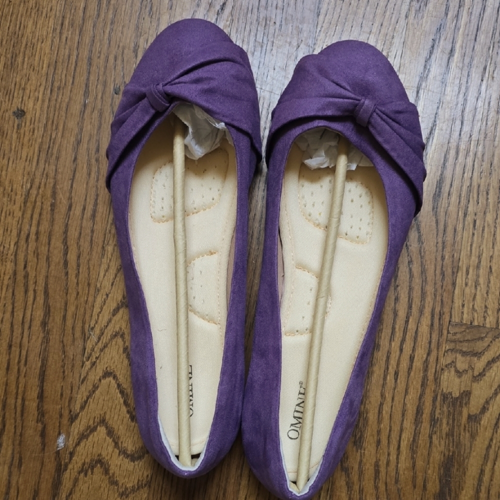Omine Elegant Purple Flats NEW